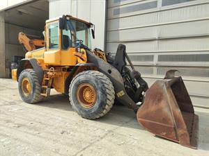 VOLVO L90E - PALA GOMMATA_3757_34885_v03_jpg.jpg