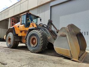 VOLVO L150H - PALA GOMMATA_3779_34608_v03_jpg.jpg