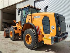 HYUNDAI HL955 - PALA GOMMATA_3962_34824_v02_jpg.jpg