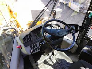 KOMATSU WA270-8 - PALA GOMMATA_4164_35201_v05_jpeg.jpeg