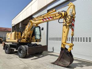 KOMATSU PW160-7EO - ESCAVATORE GOMMATO_4220_35319_v03_jpeg.jpeg