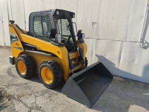 GEHL R190 - SKID LOADER _4271_25837_v03_jpeg.jpeg