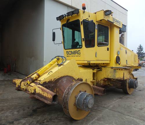 BOMAG BC772RB-2 REFUSE WASTE COMPACTOR