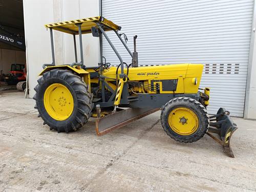 FORD MINIGRADER - GRADER