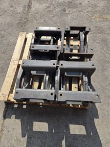 TRACK GUIDES FOR HITACHI ZX350
