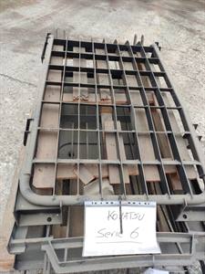 GRIGLIA PROTEZIONE FRONTALE KOMATSU SERIE 6