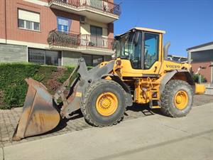 VOLVO L70F - PALA GOMMATA