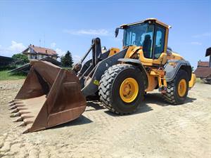 VOLVO L120H - PALA GOMMATA