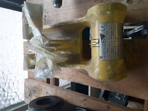 BIELLA PER KOMATSU PC45/50_2705_RIU7241_V02_jpg.jpg
