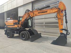 HYUNDAI HW140 - ESCAVATORE GOMMATO_3452_032727_v03_jpg.jpg