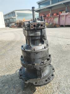 MOTORE IDRAULICO DI ROTAZIONE HITACHI_3544_IMG_20240607_092753_jpg.jpg