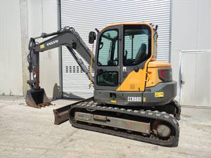 VOLVO ECR88D - MIDIESCAVATORE CINGOLATO_3795_34745_v02_jpg.jpg