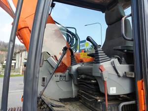 DOOSAN DX140LCR - ESCAVATORE CINGOLATO_4015_35178_v05_jpeg.jpeg