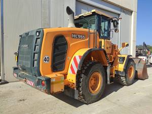HYUNDAI HL955 - PALA GOMMATA _4239_34824_v02_jpeg.jpeg