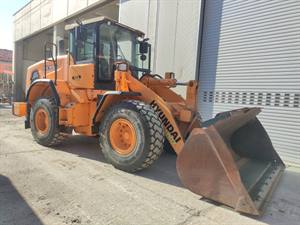 HYUNDAI HL955 - PALA GOMMATA _4240_34824_v03_jpeg.jpeg