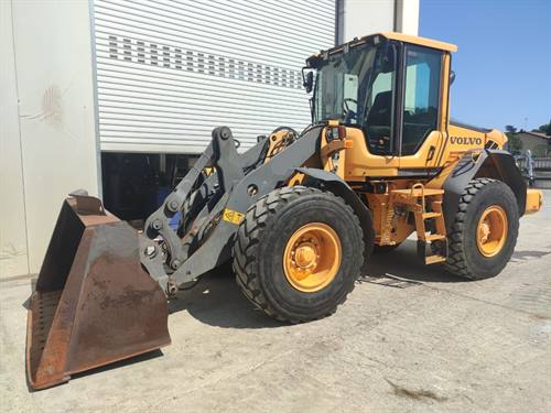 VOLVO L60F - PALA GOMMATA