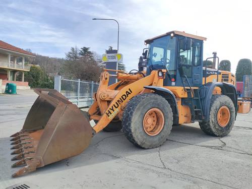 HYUNDAI HL757-9A - WHEEL LOADER