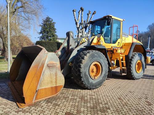 VOLVO L150H - PALA GOMMATA