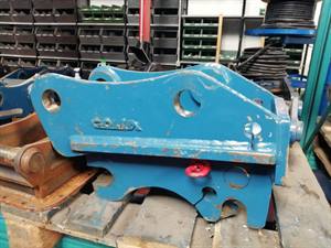 QUICK COUPLER FOR KOMATSU PC80