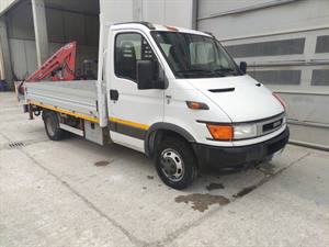 IVECO 50C15 - TRUCK WITH A CRANE