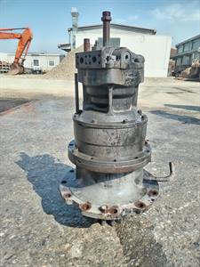 HITACHI SWING MOTOR