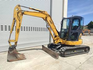 KOMATSU PC45MR-3 - MINI EXCAVATOR